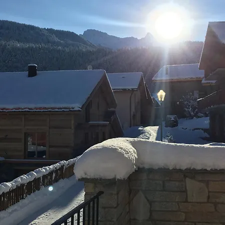 Chalet Nano